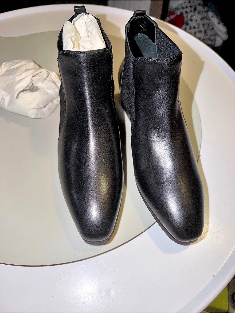 Aquatalia Falco Calfelastic Black Ankle Boots US 7 M Like New